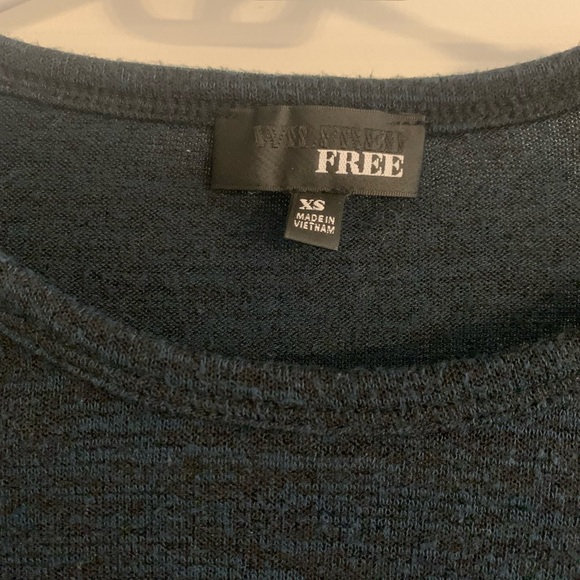 Wilfred free long sleeve crop top - Picture 2 of 3